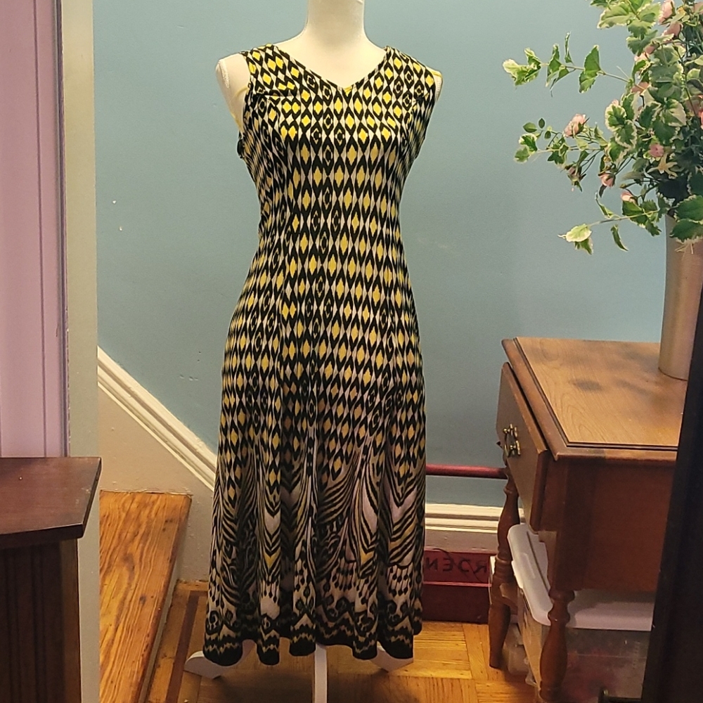danny and nicole Ladies Dress
